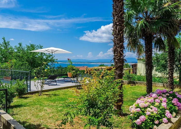 Mediterranes Mit Meerblick, Parkplatz, Babybett, Garten * Crikvenica